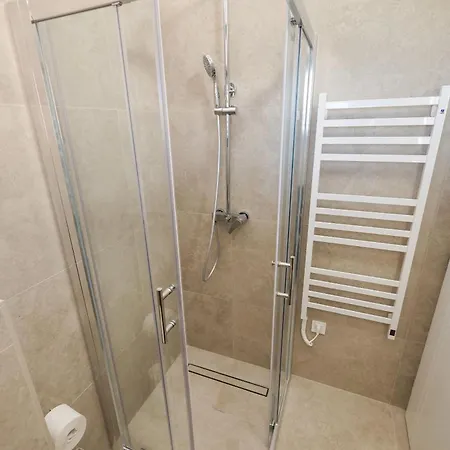 Andi Apartamento Sukošan
