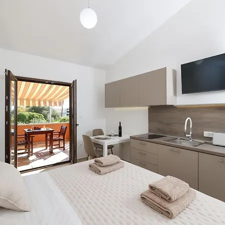 Andi Apartamento *